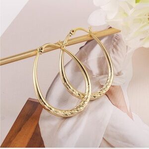 Elegant Gold  Tone Oval Hoop Earrings